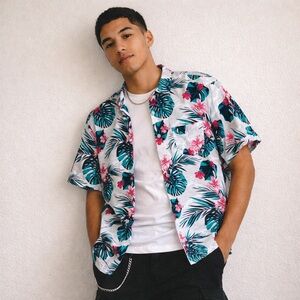 South Pole Y2K XXL NWT Hawaiian Button Up Polo Shirt Resortwear VTG streetwear